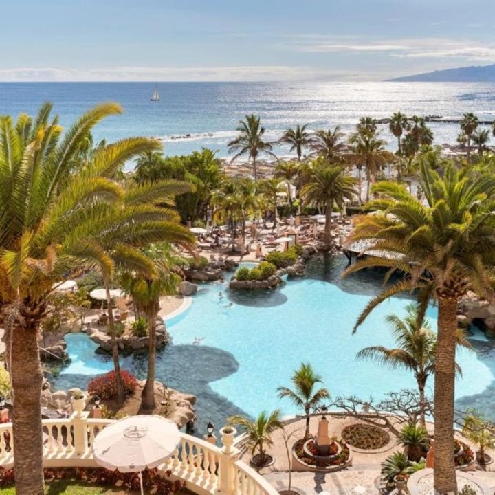 Resortmiljö på Teneriffa